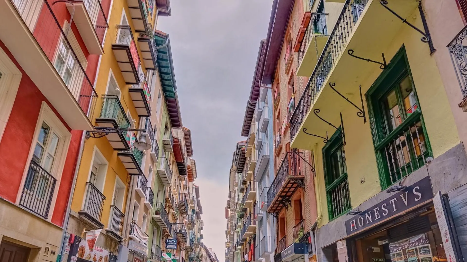 Corazon De Pamplona By Clabao Apartment