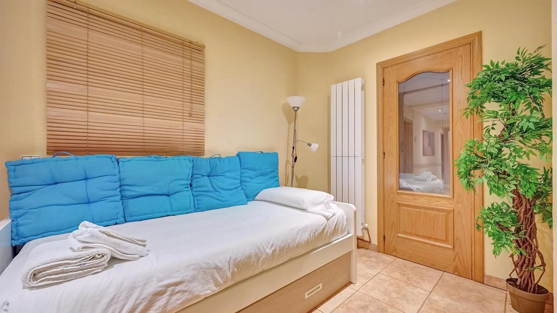 Corazon De Pamplona By Clabao Apartment